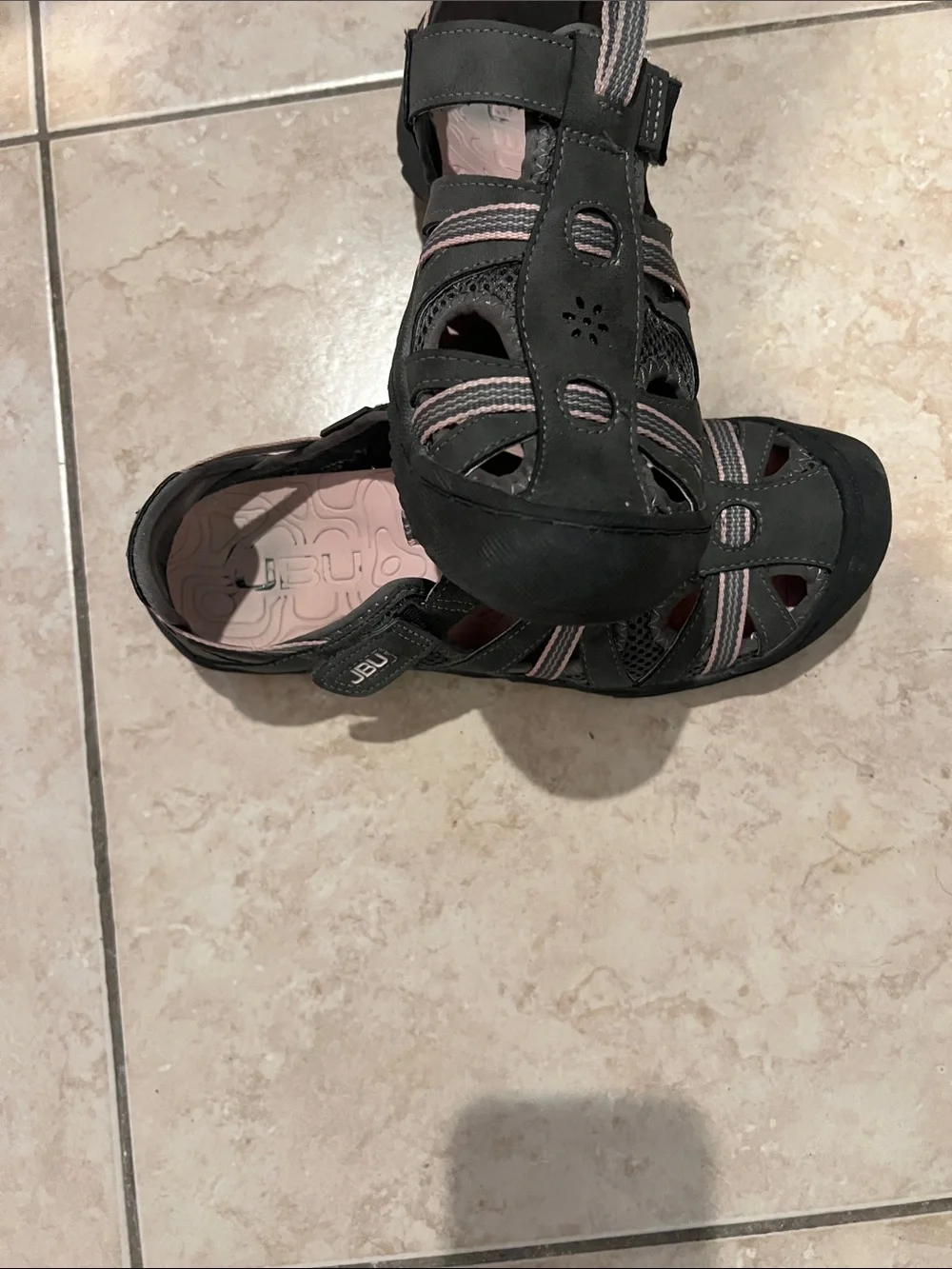 JBU Gray and Pink woman Closed-Toe Sandals